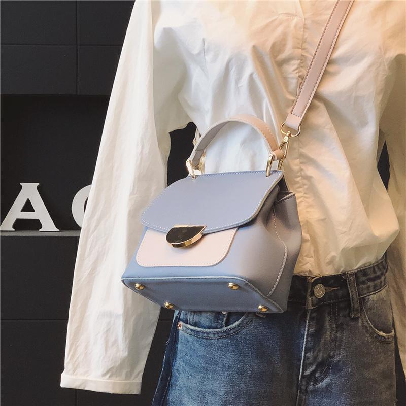 Contrast color Small Tote bag 2021 Fashion New High-quality PU Leather Women's Designer Handbag Travel Shoulder Messenger Bag, Black
Contrast color Small Tote bag 2021 Fashion New High-quality PU Leather Women's Designer Handbag Travel Shoulder Messenger Bag, Black
