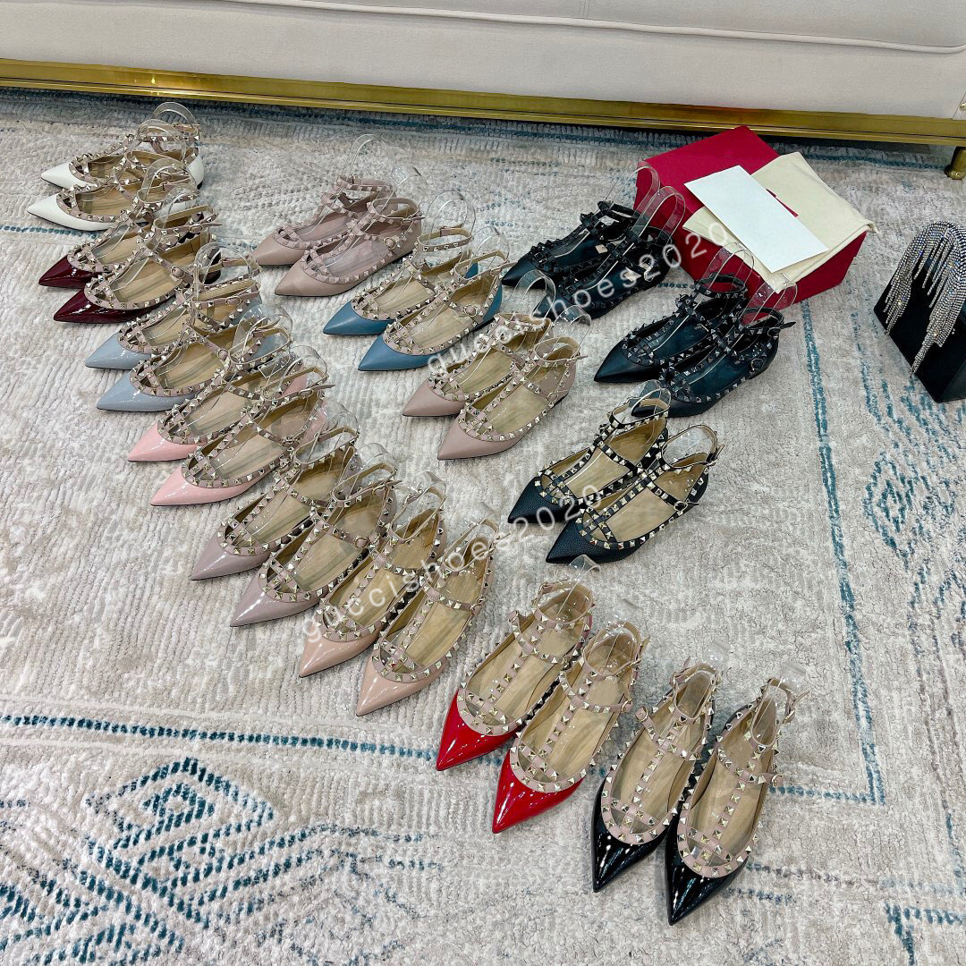 Designer Roman Stud Slide Sandal Women High Heels Nappa Rivet Flat Slippers Ladies Wedding Summer Shoes Big size35-42, 04 
Designer Roman Stud Slide Sandal Women High Heels Nappa Rivet Flat Slippers Ladies Wedding Summer Shoes Big size35-42, 04