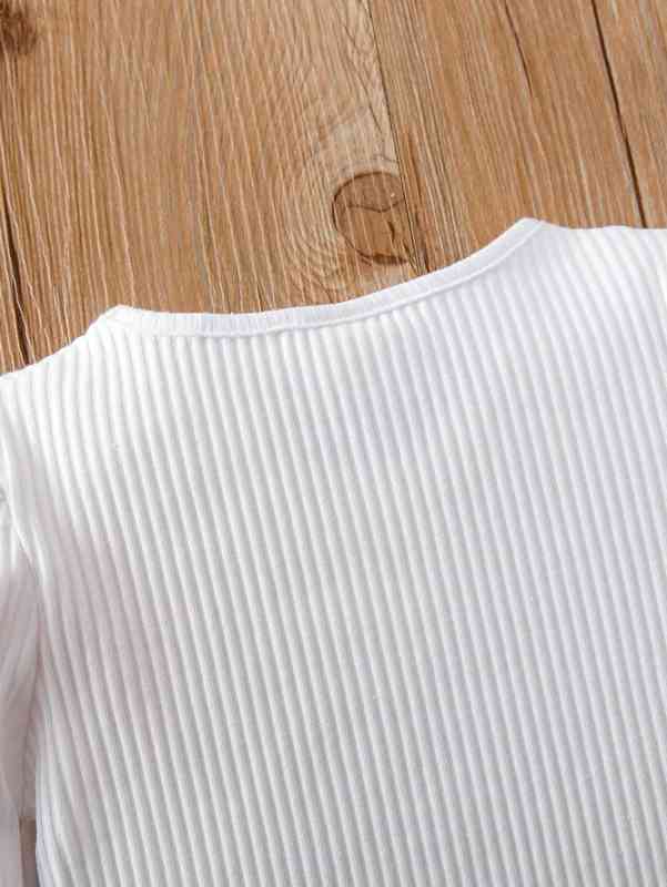 Baby Ribbed Knit Flounce Sleeve Top & Ruffle Trim Pinafore Skirt SHE