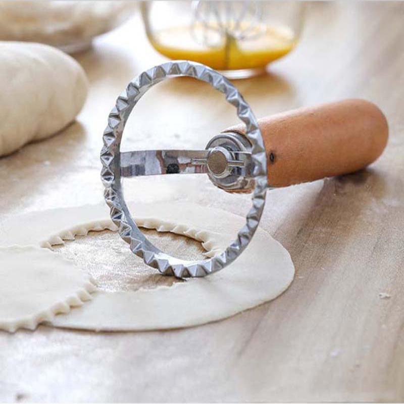Dumplings Skin Side Flower Tools 1 Pc Portable Wooden Handle Simple Dumpling Skin Tool Kitchen Gadgets
Dumplings Skin Side Flower Tools 1 Pc Portable Wooden Handle Simple Dumpling Skin Tool Kitchen Gadgets