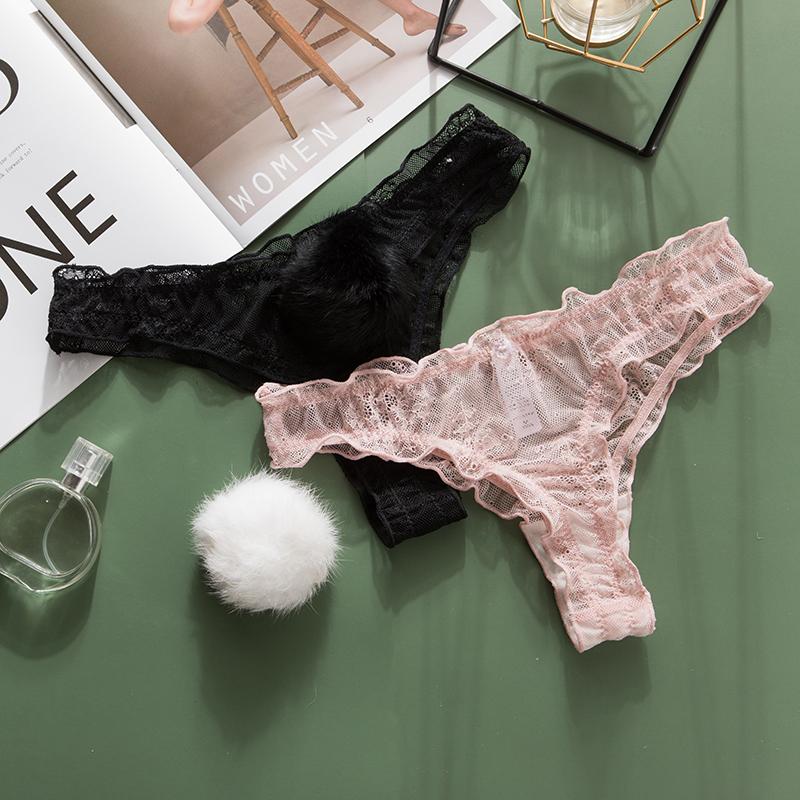 Women's Sexy Lace Panties Cute Underpants G-string Transparent Low Waist Female Thong 2020 Fashion Girls New Underwear, Black
Women's Sexy Lace Panties Cute Underpants G-string Transparent Low Waist Female Thong 2020 Fashion Girls New Underwear, Black