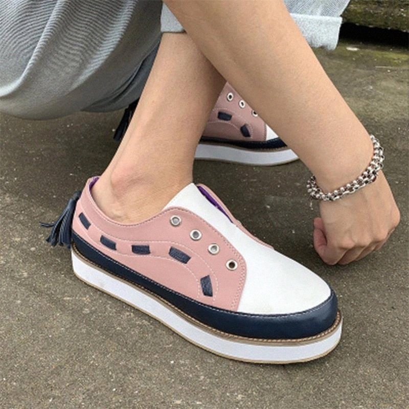 2020 New Women Flat Round Toe Patchwork PU Leather Fringe Shoes Female Autumn Casual Comfort Platform Shoes Woman Drop Shipping #B69l
2020 New Women Flat Round Toe Patchwork PU Leather Fringe Shoes Female Autumn Casual Comfort Platform Shoes Woman Drop Shipping #B69l