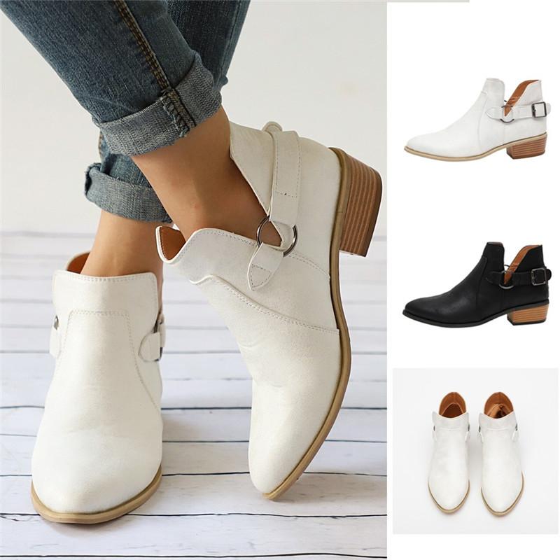 Light Buckle Boots Fashion Women Boots Pointed Toe Elegant Classic Ankle Casual Shoes Hot INS Drop 2140
Light Buckle Boots Fashion Women Boots Pointed Toe Elegant Classic Ankle Casual Shoes Hot INS Drop 2140