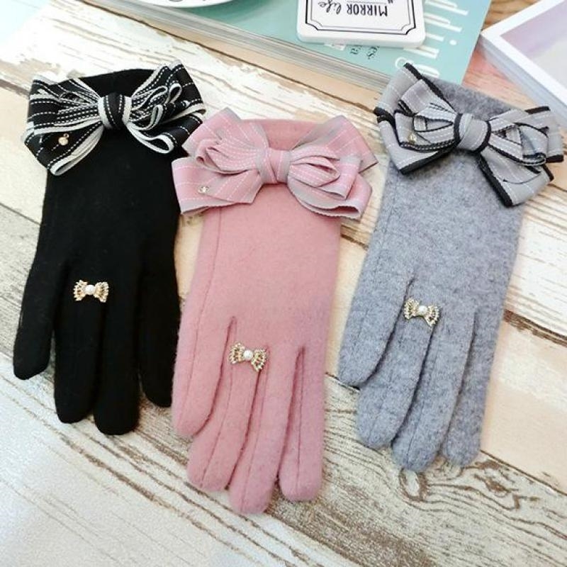 Fashion Women Big Bow Knot Touch Screen Gloves Winter Female Thickening Warm Finger Gloves Girls Cute Wrist Gloves Touch Agl100 201104