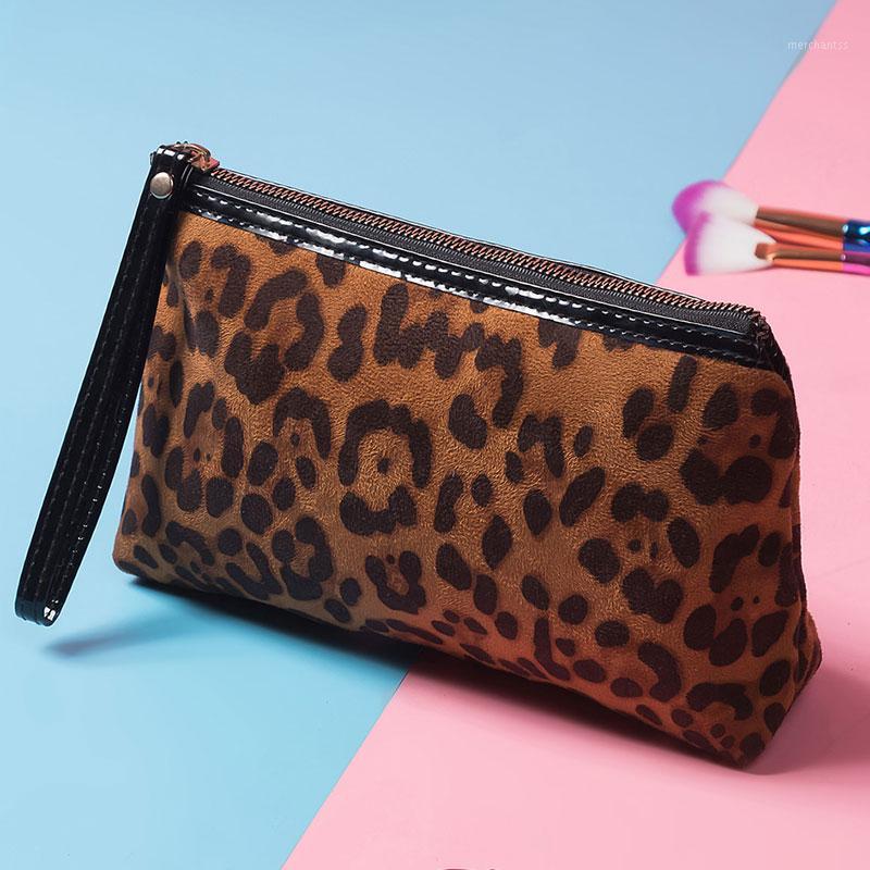 Versear Women Travel Cosmetic Bag Fashion Leopard Print Makeup Case Organizer Beauty Vanity Wash Toiletry Storage Pouch1, Brown
Versear Women Travel Cosmetic Bag Fashion Leopard Print Makeup Case Organizer Beauty Vanity Wash Toiletry Storage Pouch1, Brown