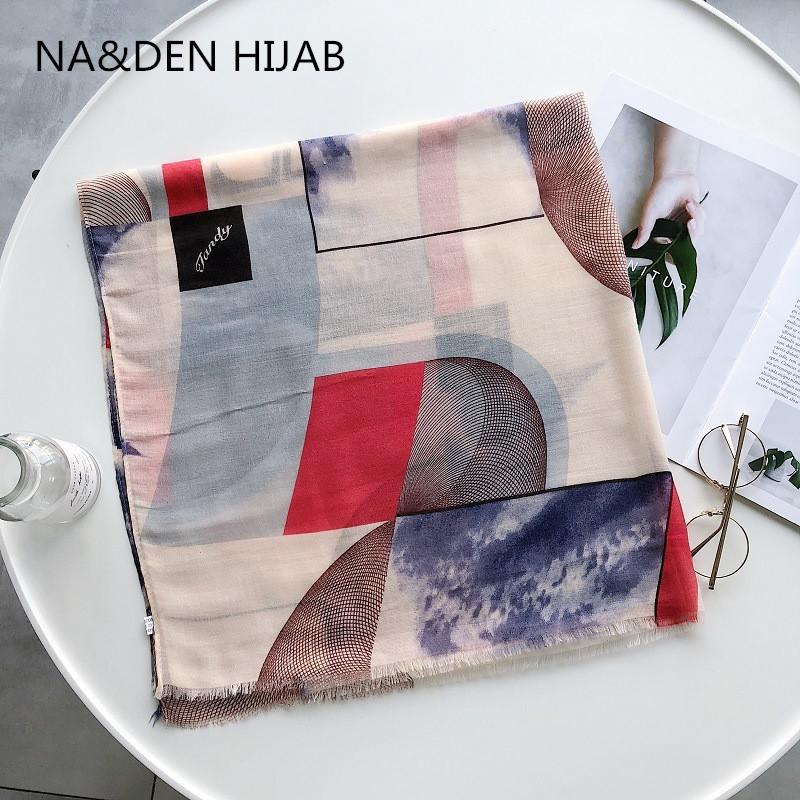 Woman New Sexy Geometric Design Cotton Tassel Scarf Classic Skin Print Fashion Viscose Shawl Warm Scarf for Women 10pcs/lot
Woman New Sexy Geometric Design Cotton Tassel Scarf Classic Skin Print Fashion Viscose Shawl Warm Scarf for Women 10pcs/lot