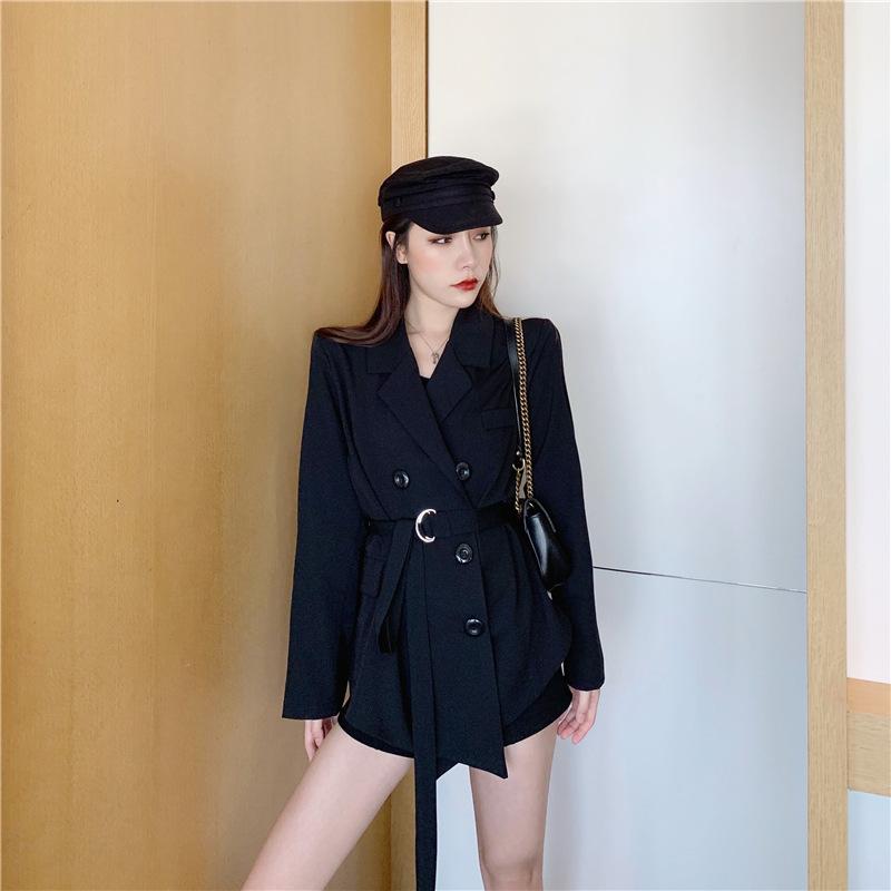 Retro Double-breasted Women Suits Loose Adjustable Waist Autumn Suit Windbreaker Asymmetry Elegant Slim New Long Trench Coats, Black
Retro Double-breasted Women Suits Loose Adjustable Waist Autumn Suit Windbreaker Asymmetry Elegant Slim New Long Trench Coats, Black
