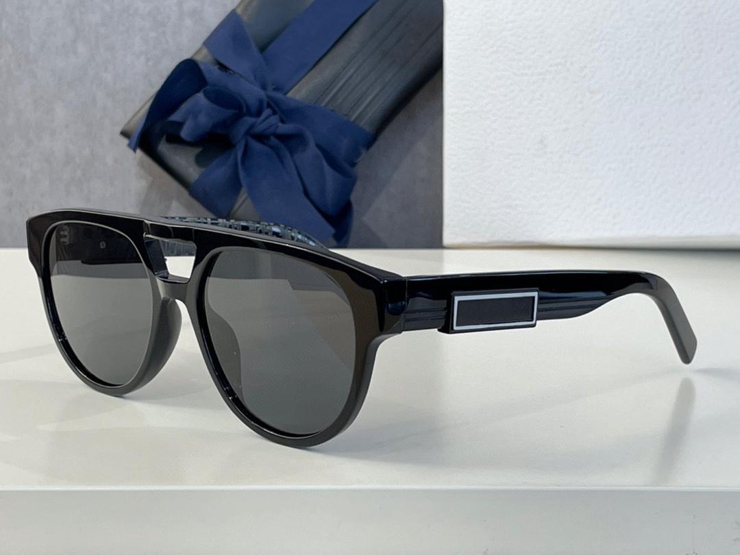 Summer Sunglasses For Men Women style B23 R11 Anti-Ultraviolet Retro Plate Oval Plank Frame fashion Eyeglasses Random Box
Summer Sunglasses For Men Women style B23 R11 Anti-Ultraviolet Retro Plate Oval Plank Frame fashion Eyeglasses Random Box