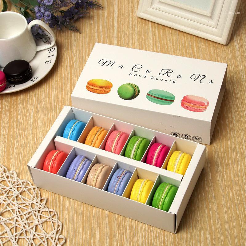 6/12macarons Rectangle Chocolate Big Capacity Small Pastry Macaron Packaging Box Baking Decoration Gift Box Party Supplies1
6/12macarons Rectangle Chocolate Big Capacity Small Pastry Macaron Packaging Box Baking Decoration Gift Box Party Supplies1
