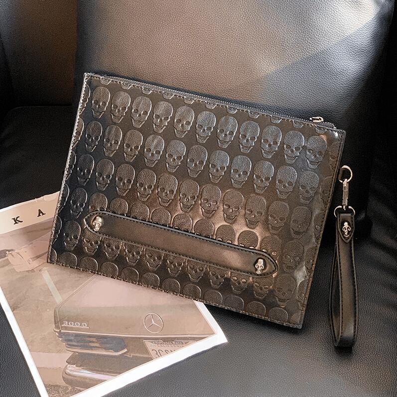 factory wholesale men handbag new embossed leather storage wallet street trend leather punk wrist bag large leather men fashion shoulder bag
factory wholesale men handbag new embossed leather storage wallet street trend leather punk wrist bag large leather men fashion shoulder bag