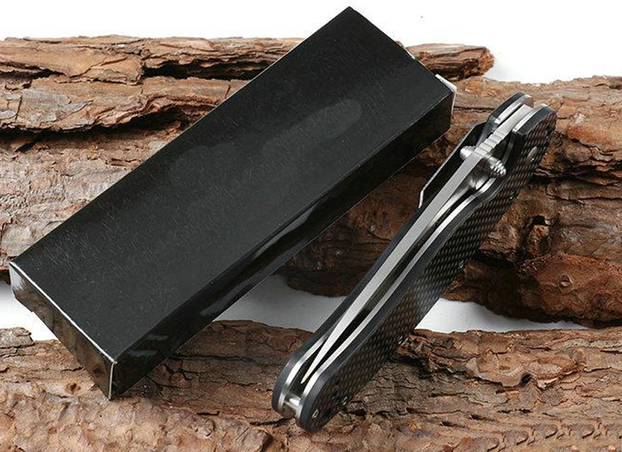 High Quality Pocket Folding Knife 8Cr13Mov Drop Point Satin Finish Blade Carbon Fiber + Stainless Steel Sheet Handle Ball Bearing Kniv