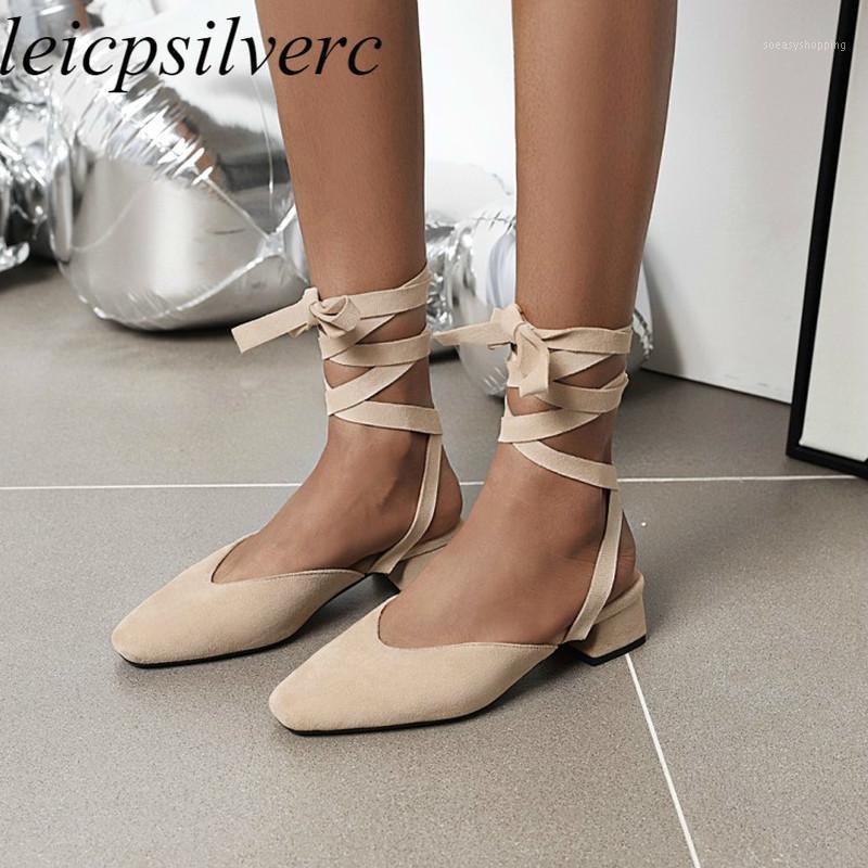 Women Sandals Beach Shoe Med Heel Flock Square Toe Lace Up 2020 Summer New Sexy Fashion Casual Black Beige Big Size 34-481
Women Sandals Beach Shoe Med Heel Flock Square Toe Lace Up 2020 Summer New Sexy Fashion Casual Black Beige Big Size 34-481