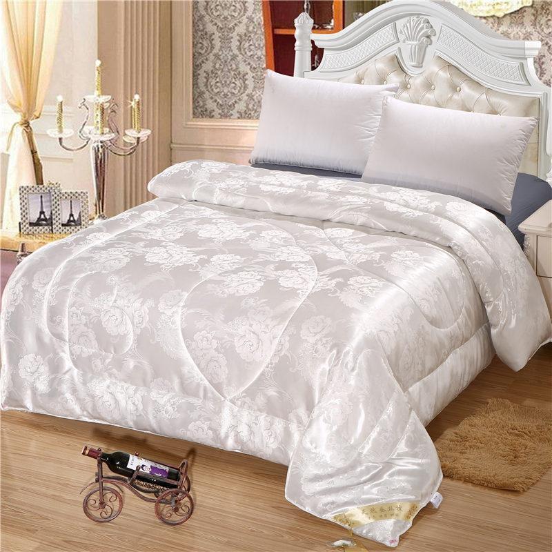 Comforters & Sets Mulberry Silk Spring Autumn Quilt Cozy Comforter Blanket Duvet Filling With Cotton Cover Queen King Size Quilts Drop
Comforters & Sets Mulberry Silk Spring Autumn Quilt Cozy Comforter Blanket Duvet Filling With Cotton Cover Queen King Size Quilts Drop