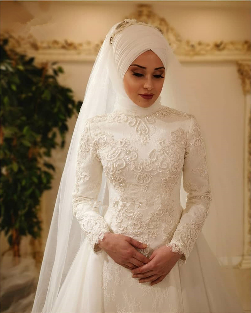muslim wedding dresses with hijab plus size lace beaded bridal gowns customise elegant dubai vestido de novia