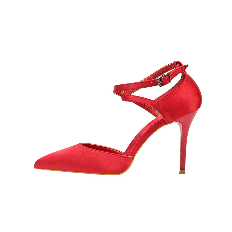 6289-6 European and American style Dress Shoes stiletto high-heeled women's shoes shallow mouth silk satin pointed toe sexy nightclub, Black
6289-6 European and American style Dress Shoes stiletto high-heeled women's shoes shallow mouth silk satin pointed toe sexy nightclub, Black