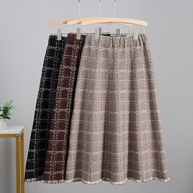 2021 New Luxury Jacquard Knitted Women Midi Autumn Winter Thick Warm a Line Skirt High Waist Plaid Patern Sweater Skirts Slwv, Black b2161
2021 New Luxury Jacquard Knitted Women Midi Autumn Winter Thick Warm a Line Skirt High Waist Plaid Patern Sweater Skirts Slwv, Black b2161
