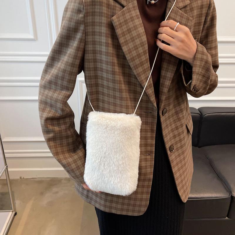 Evening Bags Cute Plush Small Handbags For Women Faux Fur Phone Bag Casual Shoulder Crossbody Girl Shopper Tote Square Messenger Ins
Evening Bags Cute Plush Small Handbags For Women Faux Fur Phone Bag Casual Shoulder Crossbody Girl Shopper Tote Square Messenger Ins