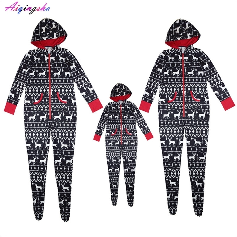 Family Christmas Pajamas Father and Son Matching Outfits Couple Christmas Pjs Deer Mother and Daughter Clothes Baby Rompers LJ201111, Blue
Family Christmas Pajamas Father and Son Matching Outfits Couple Christmas Pjs Deer Mother and Daughter Clothes Baby Rompers LJ201111, Blue