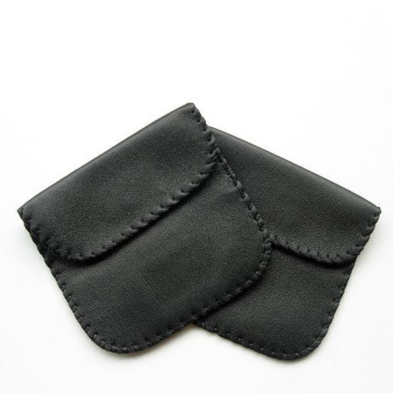 Wholesale New Fashion Black Color Headphone Earphone USB Cable Leather Pouch Carry Case Bag Storage Container DWD2924
Wholesale New Fashion Black Color Headphone Earphone USB Cable Leather Pouch Carry Case Bag Storage Container DWD2924