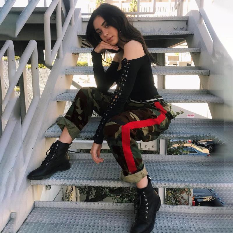 New fashion ladies camouflage overalls red stripes slim casual trousers camouflage pants, Army green
New fashion ladies camouflage overalls red stripes slim casual trousers camouflage pants, Army green