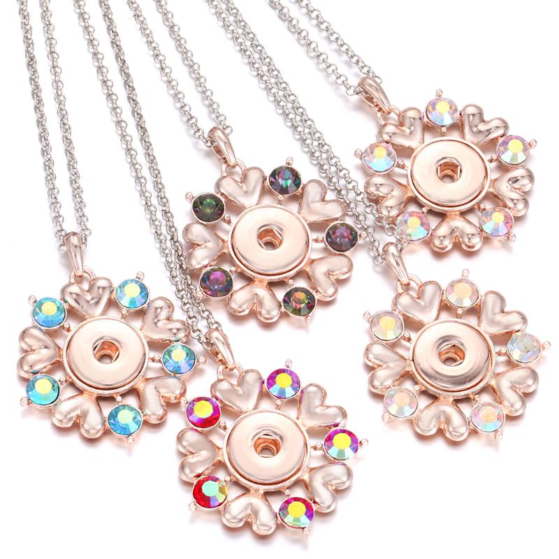 2020 New Snap Button Jewelry Crystal Gold Love Heart Cross Snap Necklace Fit 18mm Button Necklace Women Jewelry
2020 New Snap Button Jewelry Crystal Gold Love Heart Cross Snap Necklace Fit 18mm Button Necklace Women Jewelry