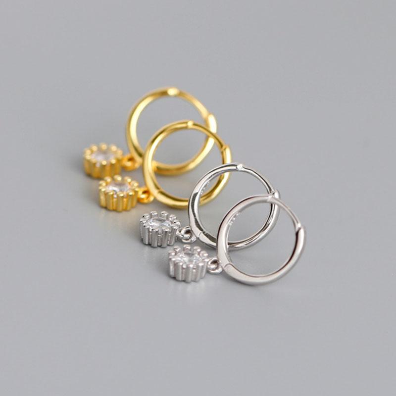 925 Sterling Silver Cubic Round Zirconia Golden Hoop Earrings For Women/Girls/Wife Wedding Party Gifts Fine Jewelry New Arrival
925 Sterling Silver Cubic Round Zirconia Golden Hoop Earrings For Women/Girls/Wife Wedding Party Gifts Fine Jewelry New Arrival