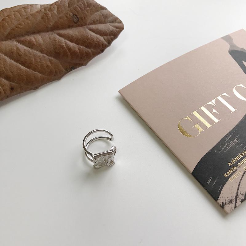 Cluster Rings Korean Version Of The S925 Silver Fashion Temperament Square Design Irregular Personality Open Ring Women's Jewelry
Cluster Rings Korean Version Of The S925 Silver Fashion Temperament Square Design Irregular Personality Open Ring Women's Jewelry