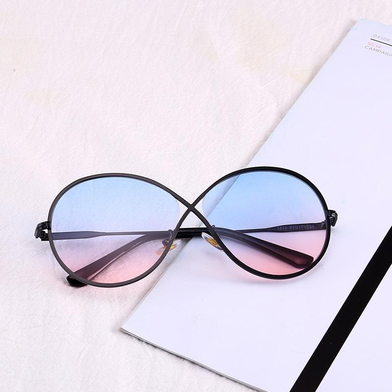 Men's Classic Polarized Sunglasses Fashion Sunglasses Women Brand Designer Goggle Driving Sun Glasses Female Style UV4001
Men's Classic Polarized Sunglasses Fashion Sunglasses Women Brand Designer Goggle Driving Sun Glasses Female Style UV4001