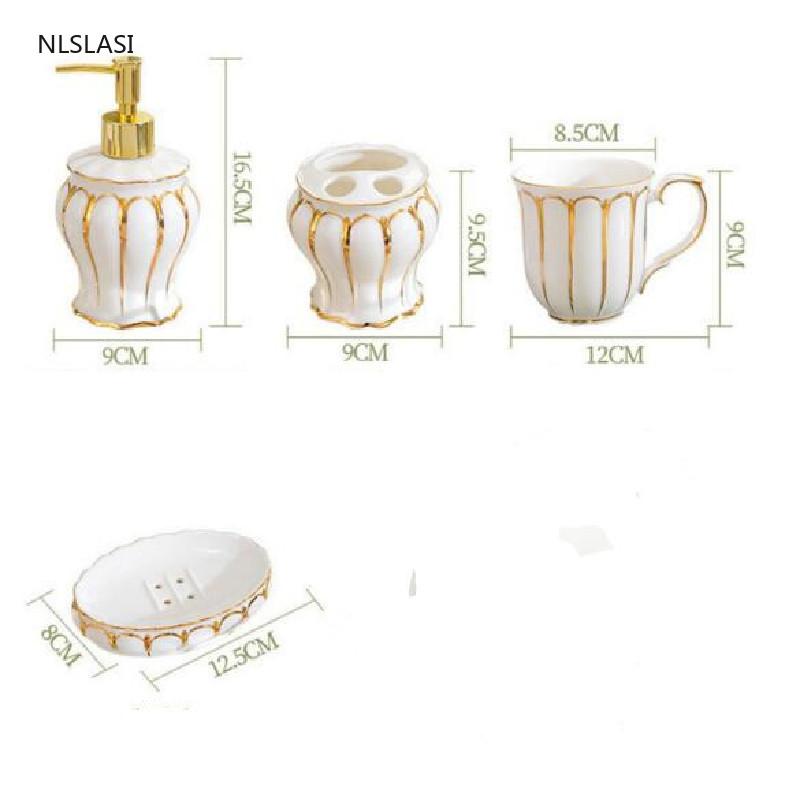 European Style Ceramic Home Hotel Bathroom Set Accessories Fashion Soap Soap Toothbrush Holder Mouth Cup Lotion Bottle Product
European Style Ceramic Home Hotel Bathroom Set Accessories Fashion Soap Soap Toothbrush Holder Mouth Cup Lotion Bottle Product