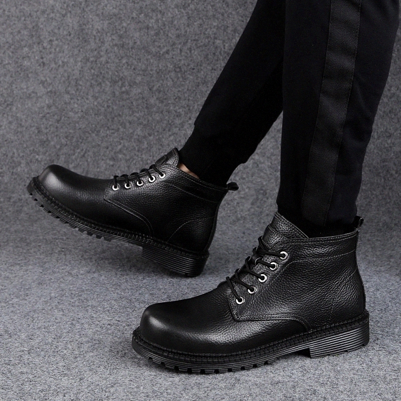 Men Winter snow boots fur Warm Comfortable Fashion Genuine Leather Snow Boots Men's wool Short plush Warm Boots big size 48 #M94H
Men Winter snow boots fur Warm Comfortable Fashion Genuine Leather Snow Boots Men's wool Short plush Warm Boots big size 48 #M94H