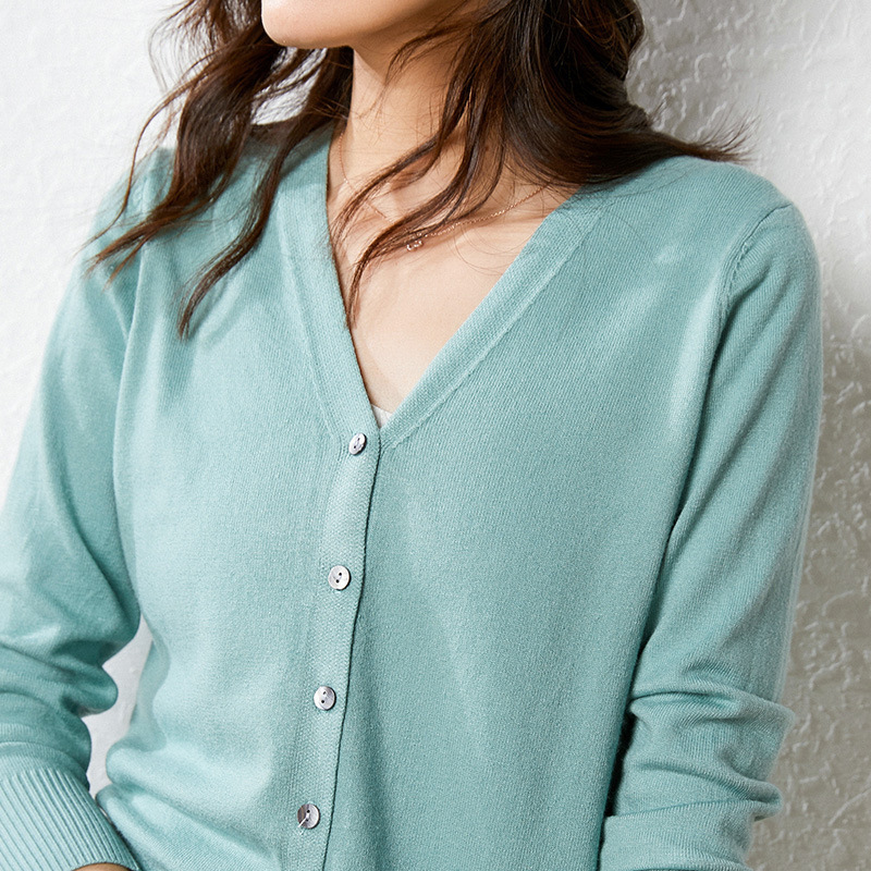 New Cashmere Cardigan Women's V-Neck Loose Korean Joker Short Sweater Knitted Cardigan Jacket for Fall/Winter 201224