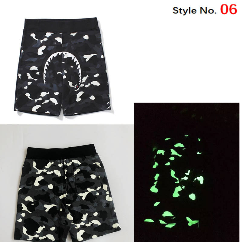 2021 Men's shorts quick-drying swimming camouflage pants camouflage beach pants striped casual shorts swimming hot pants with label with box, 1pcs button
2021 Men's shorts quick-drying swimming camouflage pants camouflage beach pants striped casual shorts swimming hot pants with label with box, 1pcs button