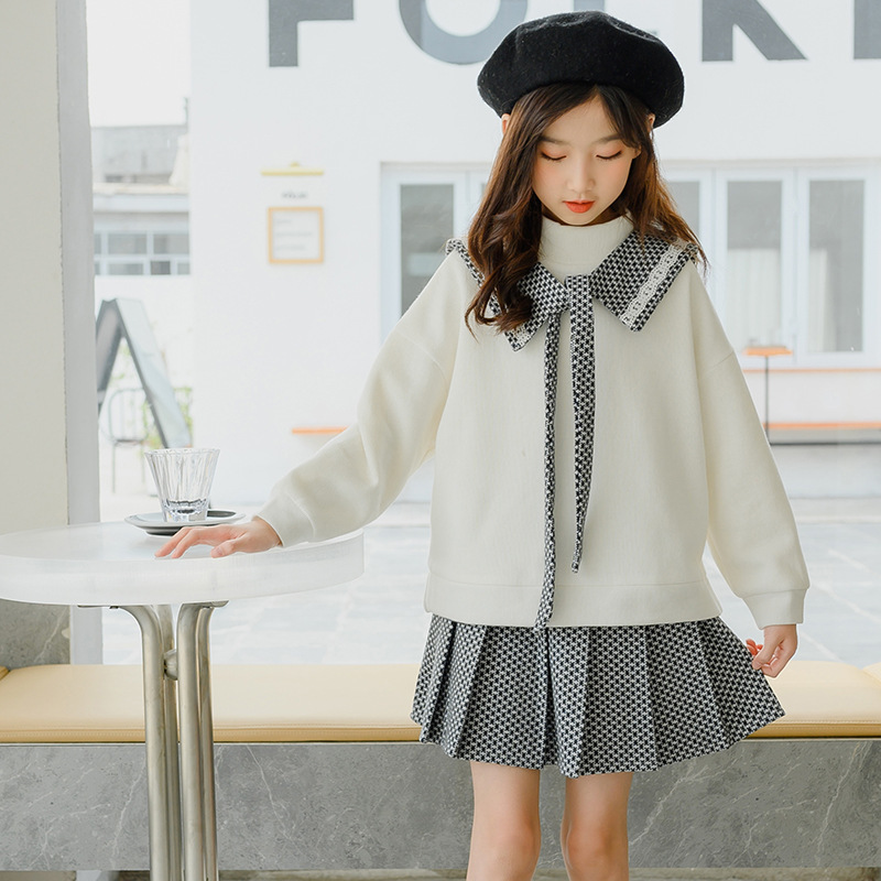 2020 autumn and winter new girls' long sleeves, velvet Lapel sweaterwith pleated skirt 2 pieces.X1019
