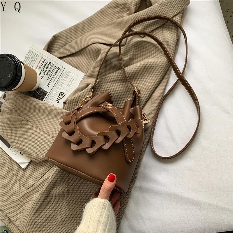 Crossbody Bag HOT Sale Fashion Chain Bag Foreign Fairy 2021 High-grade Sense Simple And Versatile Bucket, Black
Crossbody Bag HOT Sale Fashion Chain Bag Foreign Fairy 2021 High-grade Sense Simple And Versatile Bucket, Black