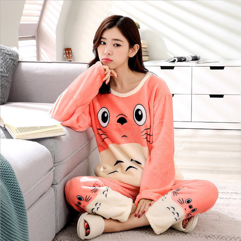 Flannel Homewear Autumn Winter Pajamas For Women Bee Animal Plus Velvet Thickening Cute Long Sleeve Women Clothes 201113