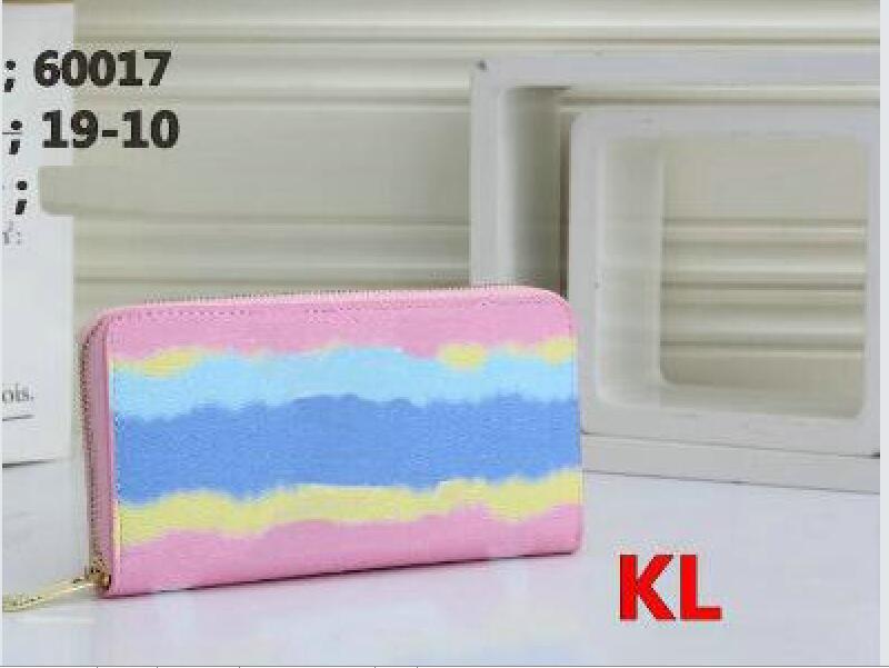 most 2022 fashionable zipper wallet cards and coins famous women wallets leather purse card holder coin purse 3 Colours free 60017#, Red;black
most 2022 fashionable zipper wallet cards and coins famous women wallets leather purse card holder coin purse 3 Colours free 60017#, Red;black