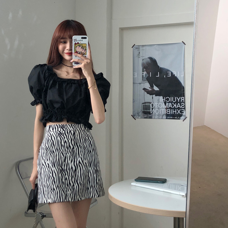 2021 New Femme Sapphire heads summer Korean style breath short sleeve black shirt women suqare collar shirts (n0023) 1JYN, Blouse
2021 New Femme Sapphire heads summer Korean style breath short sleeve black shirt women suqare collar shirts (n0023) 1JYN, Blouse