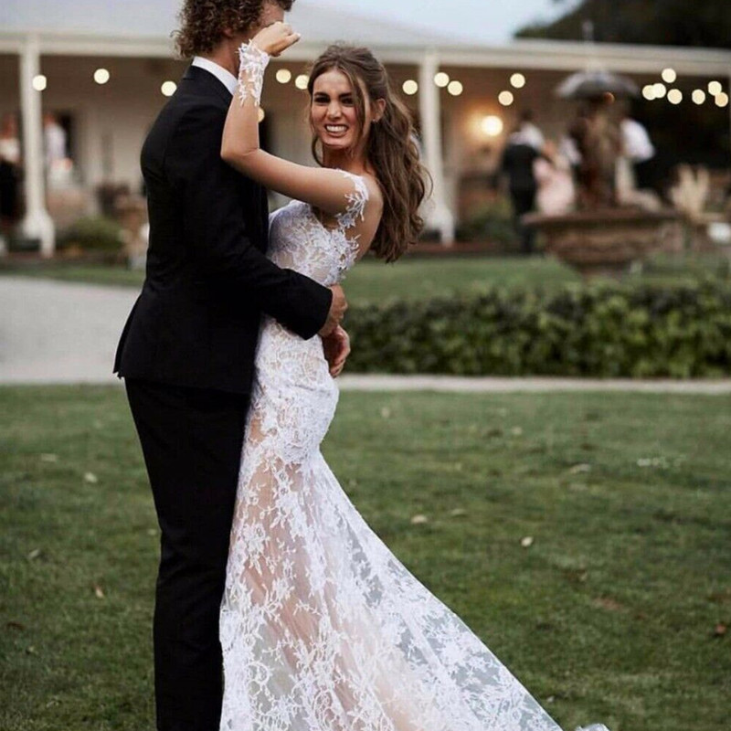 Elegant A line Wedding Dress V-Neck Lace garden Bridal Gowns Plus Size Dress