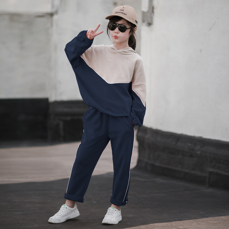 New autumn/winter 2020 sports suit for girls cuhk children's Fashion two-piece suit for girlsX1019