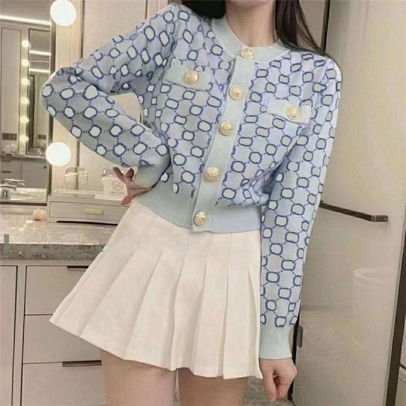 Top Quality Designer Luxury Retro Women's Knits Cardigan Round Neck Big Metal Button Fashion Long Sleeve Knit Jacket Three Colors S-L Sizes, Khaki
Top Quality Designer Luxury Retro Women's Knits Cardigan Round Neck Big Metal Button Fashion Long Sleeve Knit Jacket Three Colors S-L Sizes, Khaki