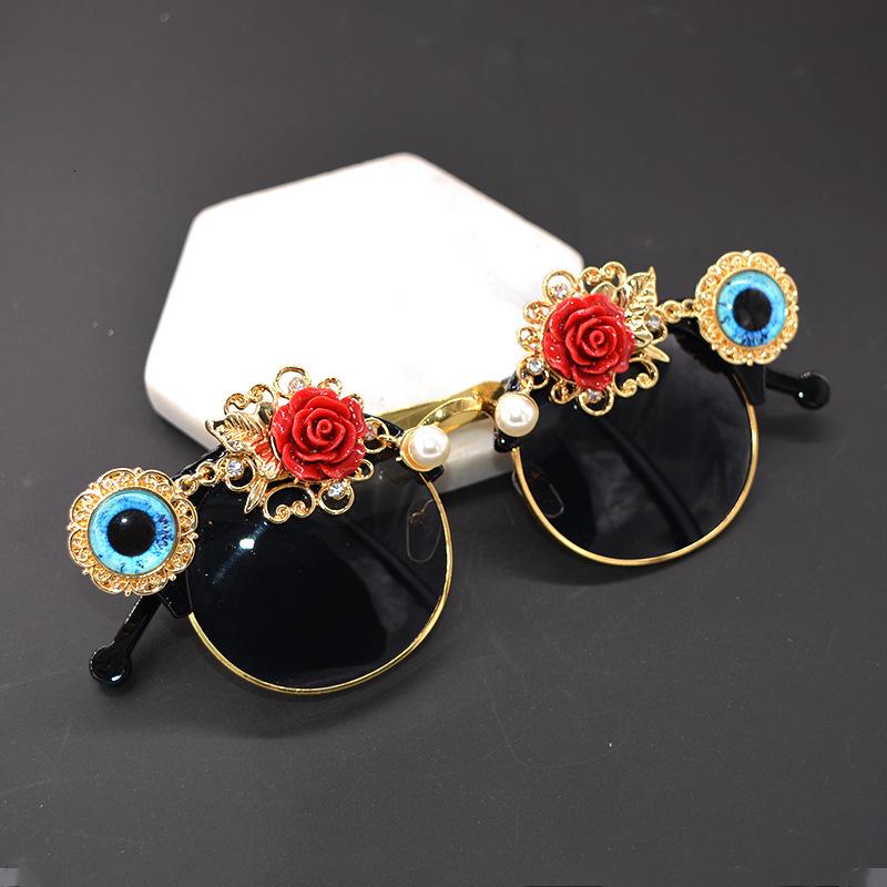 Sunglasses Cat Eye For Women Brand Designer Luxury Crystals Eyes Sexy Ladies Rhinestone Shades Feminino
Sunglasses Cat Eye For Women Brand Designer Luxury Crystals Eyes Sexy Ladies Rhinestone Shades Feminino