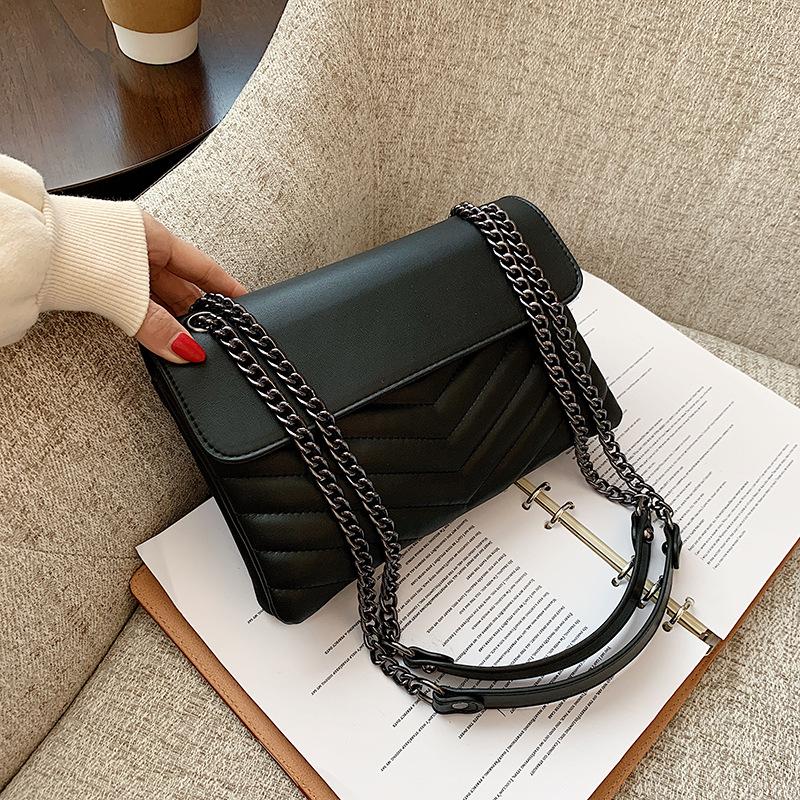 High-quality Artificial Pu Chain Bag Female2021New Style Ladies All-match One-shoulder Messenger Fashion Korean Small Square Bag, Black
High-quality Artificial Pu Chain Bag Female2021New Style Ladies All-match One-shoulder Messenger Fashion Korean Small Square Bag, Black