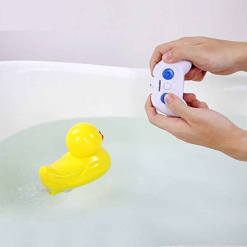 2.4G Electric RC Boat Simulation Little Duck Vehicles Waterproof RTR Model Children Shower Toy Amphibious Water Road Toys 201204
2.4G Electric RC Boat Simulation Little Duck Vehicles Waterproof RTR Model Children Shower Toy Amphibious Water Road Toys 201204