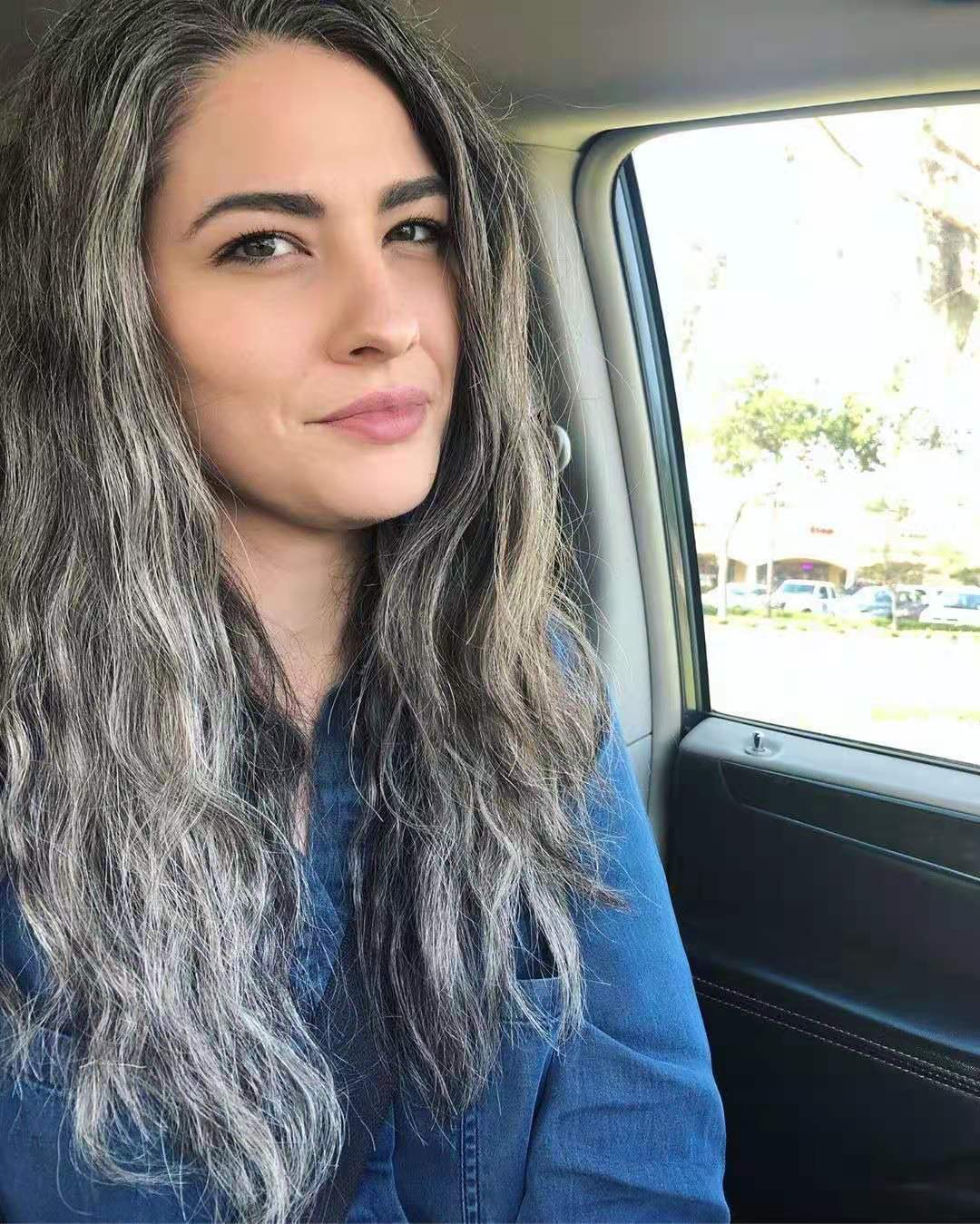 salt n pepper natural highlights grey ponytail hair extension drawstring clip gray ponytail hairpiece curly wavy side part 120g