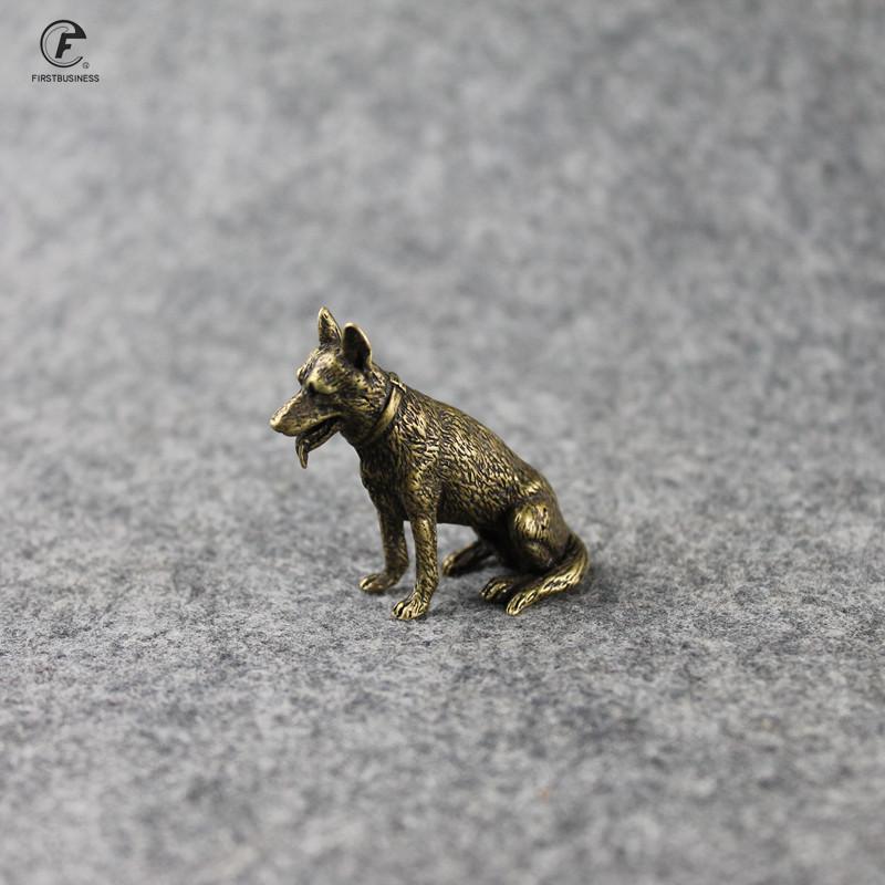 Vintage Copper Lucky Dog Miniatures Figurines Desktop Small Ornaments Chinese Classical Brass Animal Pets Home Decorations
Vintage Copper Lucky Dog Miniatures Figurines Desktop Small Ornaments Chinese Classical Brass Animal Pets Home Decorations