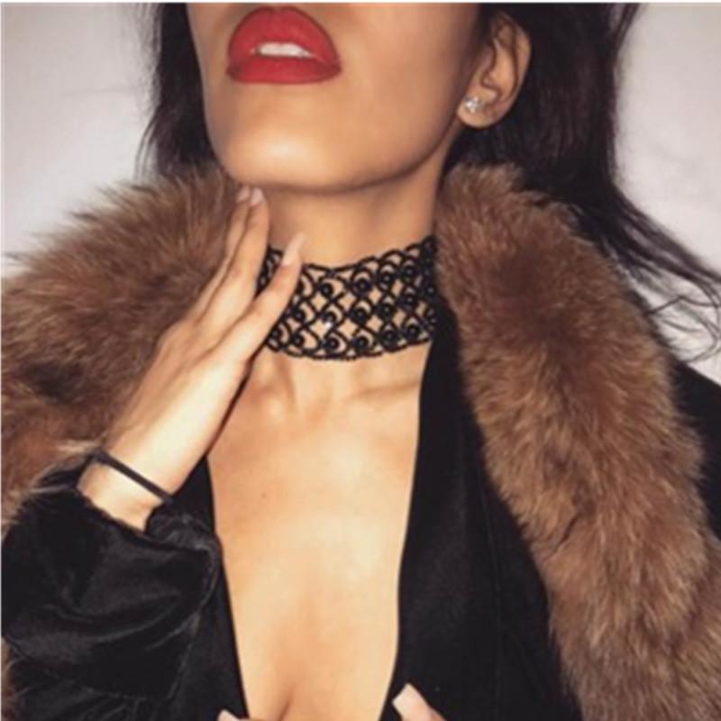 Chokers Delicate Exquisite Pearl Woman Neck Chain Necklaces Luxurious Rhinestone Fashion Gothic Collar Wide Circular Jewellery
Chokers Delicate Exquisite Pearl Woman Neck Chain Necklaces Luxurious Rhinestone Fashion Gothic Collar Wide Circular Jewellery