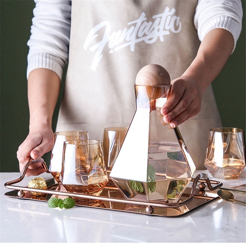 Crystal Wine Glass Hexagonal Juice Pitcher Cup Cold Kettle Transparent Stained Glass Juice Jugs Diamond Tea Jug Kettles Teacup 201126
Crystal Wine Glass Hexagonal Juice Pitcher Cup Cold Kettle Transparent Stained Glass Juice Jugs Diamond Tea Jug Kettles Teacup 201126