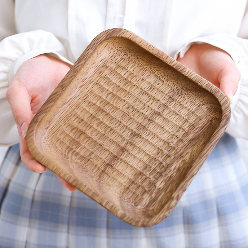 2021 New 15/18cm Square Shape Wood Fruit Dishes Saucer Tea Tray Dessert Dinner Bread Wooden Food Candy Pan Plate Dish H1vn
2021 New 15/18cm Square Shape Wood Fruit Dishes Saucer Tea Tray Dessert Dinner Bread Wooden Food Candy Pan Plate Dish H1vn