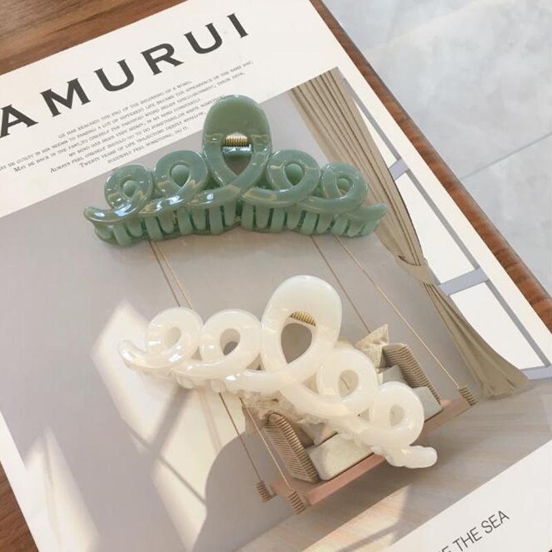 Korean Acetate Hair Big Size Jelly Color Crown Hair Crabs Clip Clamps For Women Fashion Accessories Hairgrip
Korean Acetate Hair Big Size Jelly Color Crown Hair Crabs Clip Clamps For Women Fashion Accessories Hairgrip