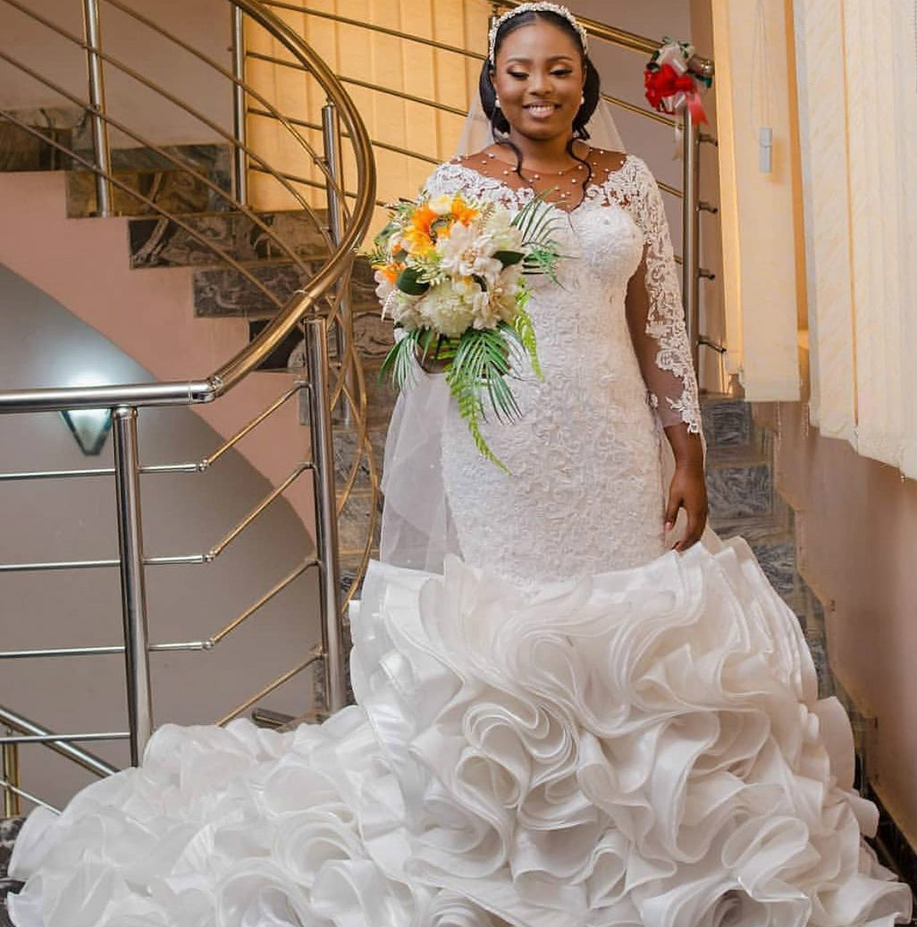 2020 Plus Size Arabic Aso Ebi Luxurious Lace Beaded Wedding Dresses Sheer Neck Crystals Bridal Dresses Mermaid Wedding Gowns ZJ2044